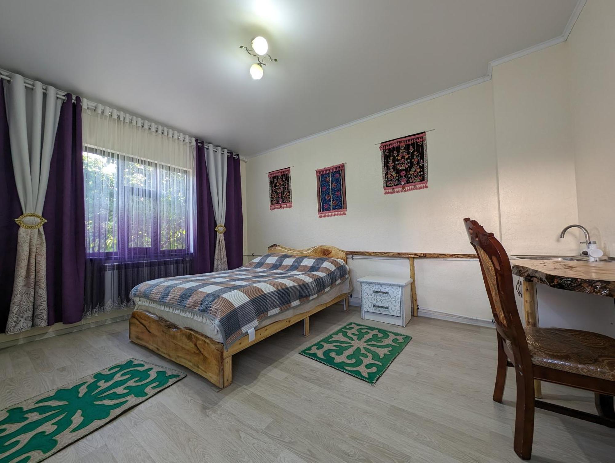 Barskoon Guest House Buitenkant foto